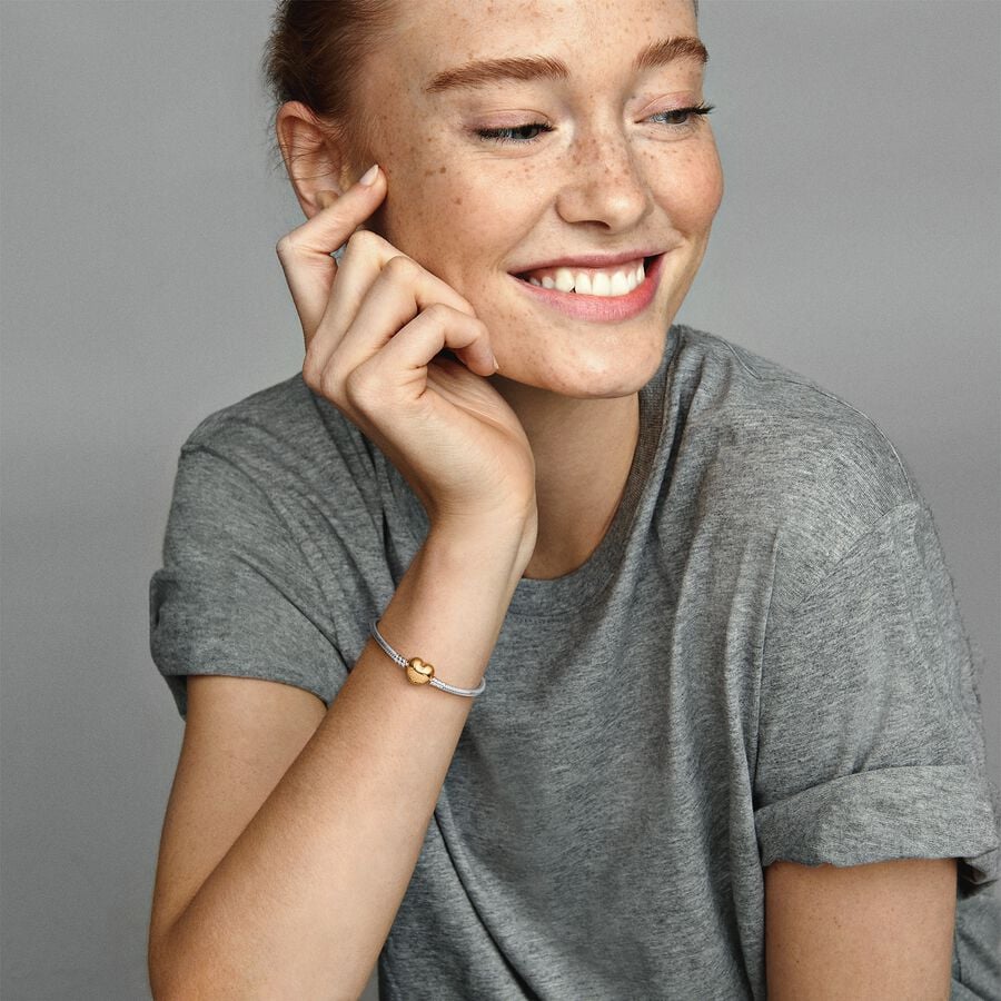 Pulseira Malha Snake Fecho Coração Pandora Moments